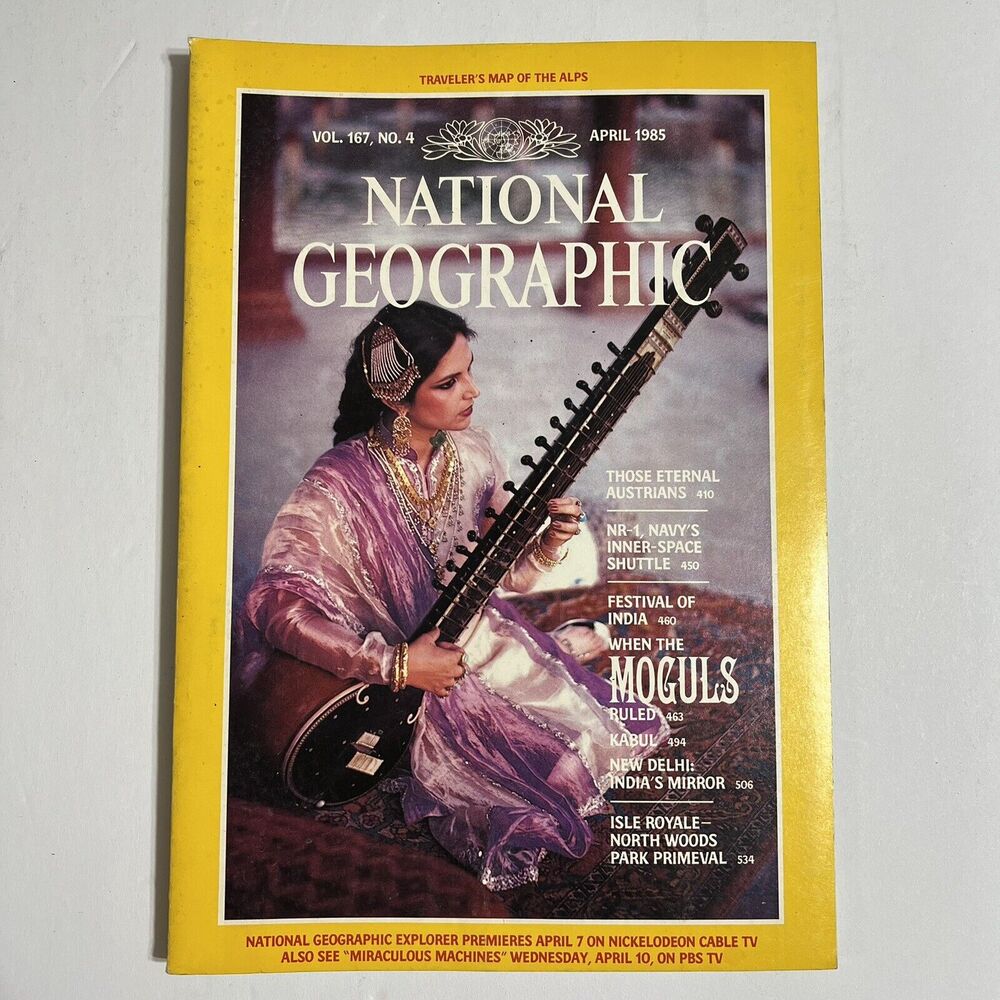 Vintage National Geographic April 1985 Austrians Alps India Moguls Kabul